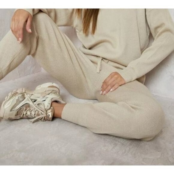 Boohoo Cream Tan Knit Joggers Pants S - Picture 1 of 4